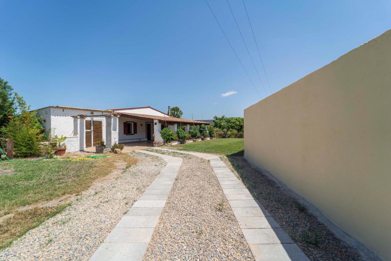 Open Space Accommodation Алгеро Екстериор снимка
