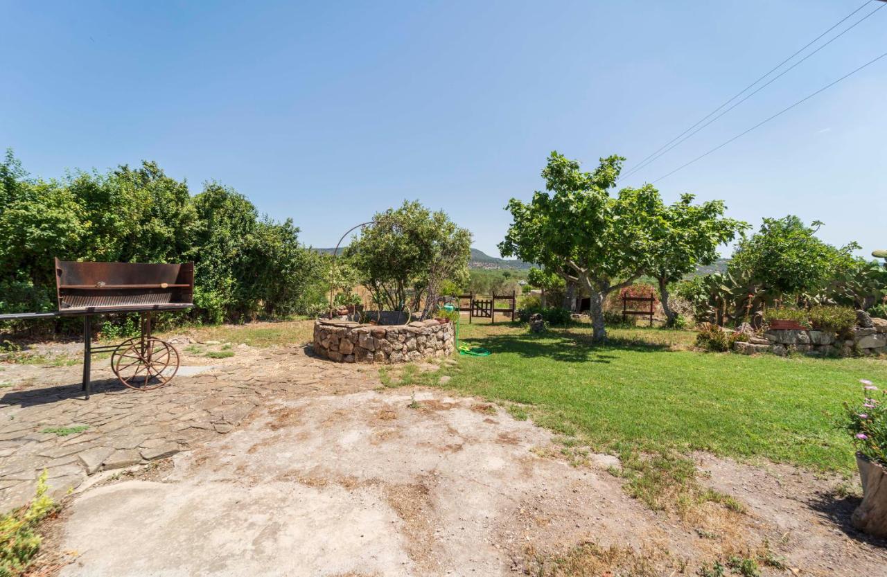 Open Space Accommodation Алгеро Екстериор снимка